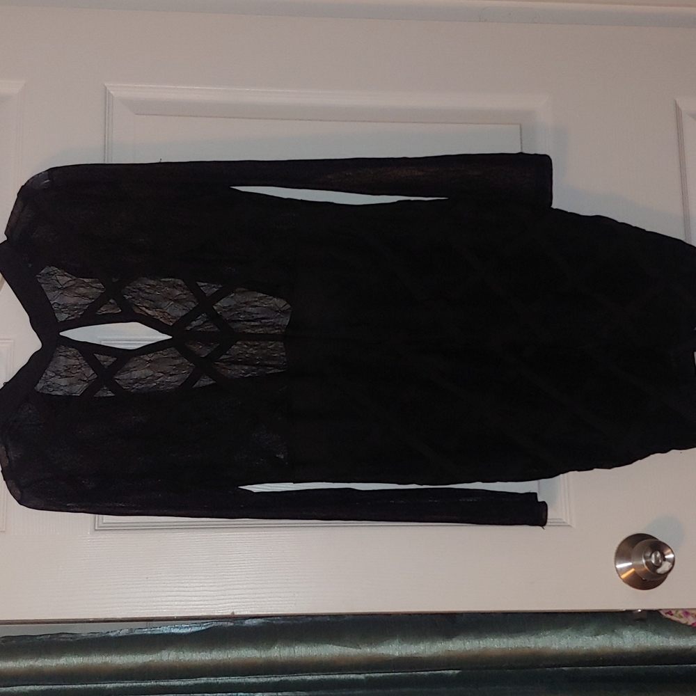FashionNova lace dress